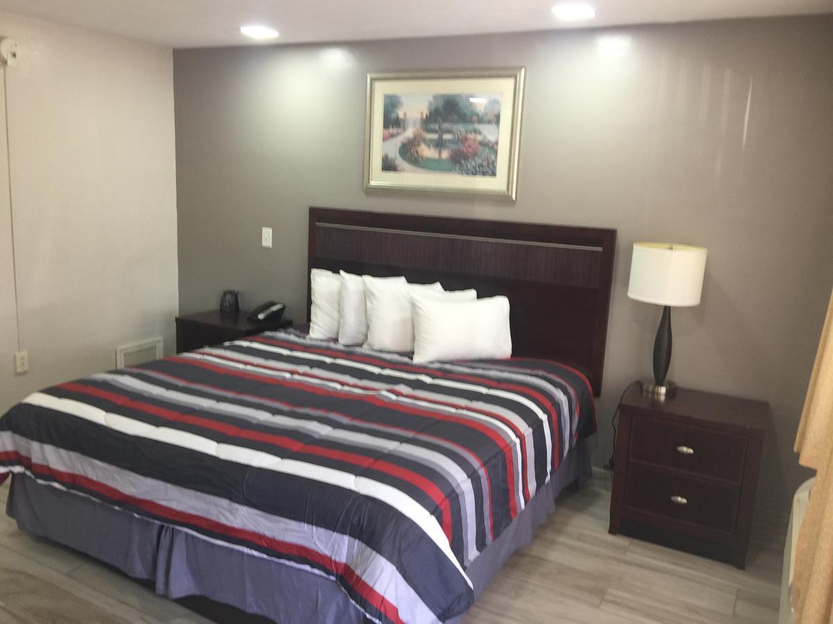 Flamingo Inn Sarasota Zewnętrze zdjęcie